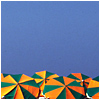 Sonnenschirme am Strand von Playa Blanca