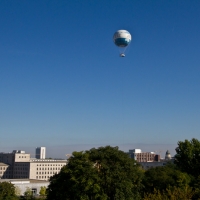 Mit dem Fesselballon auf 15o Meter Höhe