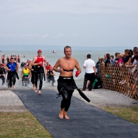 First out of the water ! ...nein, ned wirklich...