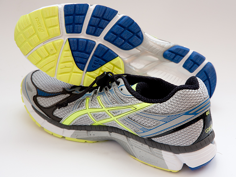 Asics GT-2000